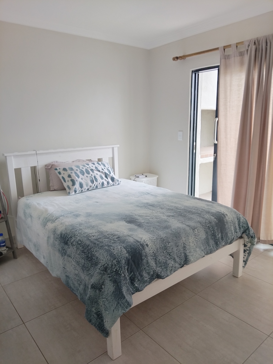 To Let 2 Bedroom Property for Rent in Struisbaai Western Cape